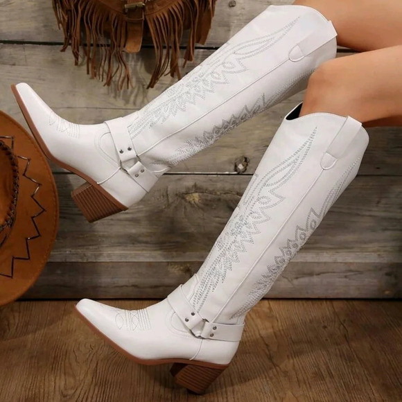 2024 New Vintage Embroidered Western Cowboy Boots, White Genuine Leather - Picture 1 of 8